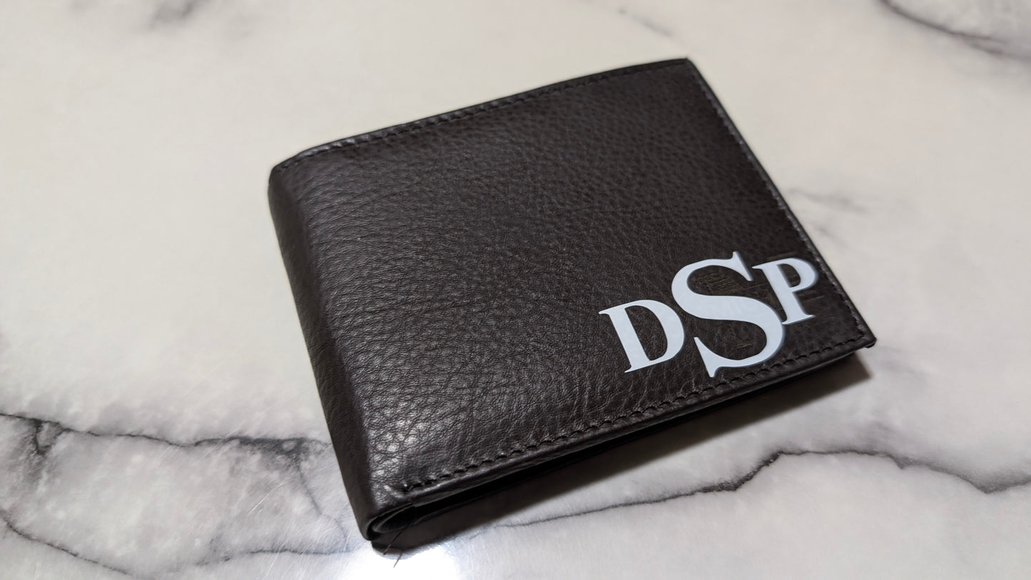 Personalized Genuine Leather Men’s Wallet with ID Window – Custom Monogram Gift for Him